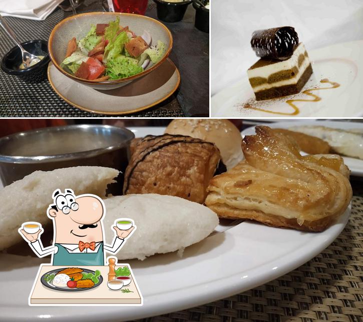 Food at Infinity - Crowne Plaza Mayur Vihar