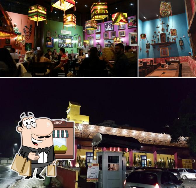 Confira a ilustração apresentando exterior e interior no Restaurante Guacamole Cocina Mexicana - Joinville