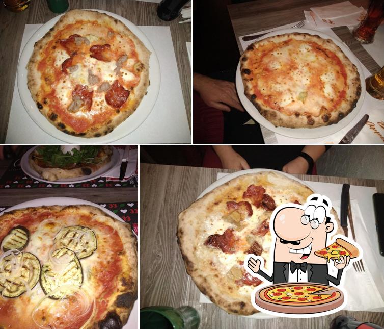 Prova una pizza a Via Roma 33 None