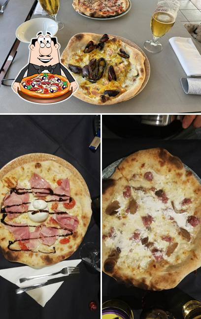 Prenditi una pizza a Ristorante camping san francesco