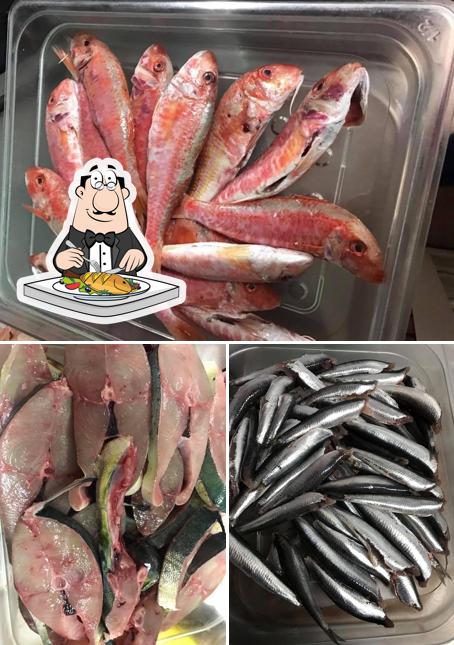 Bat il Trattore propone un'ampia varietà di pasti a base di pesce