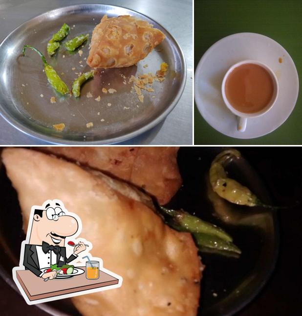 Food at Chicago Cafeteria
