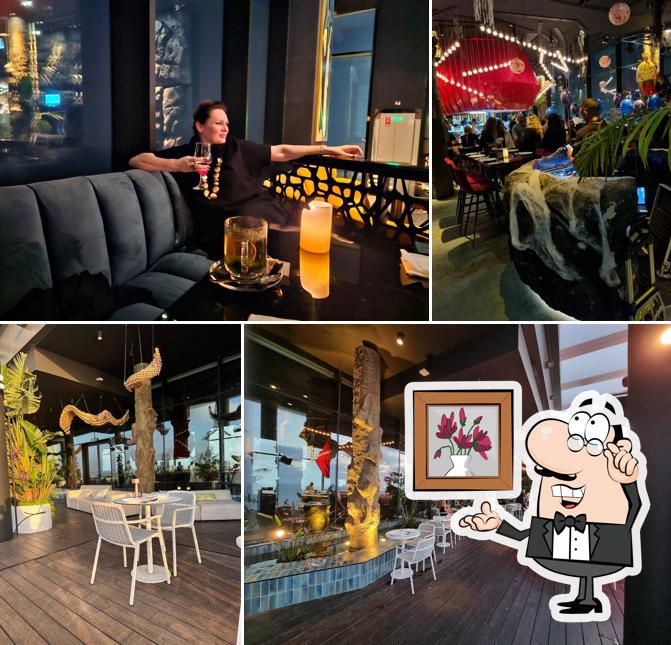 MAREE SKY LOUNGE