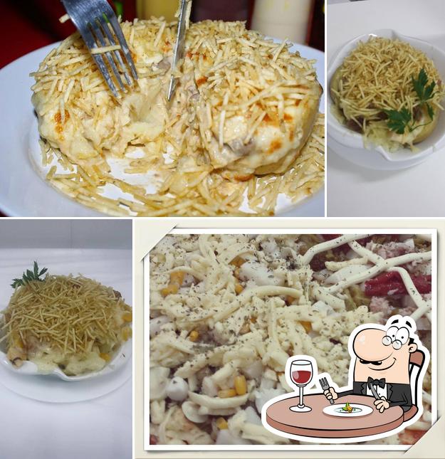 La bella's pizzaria esfiharia panquecas e batata recheada delivery