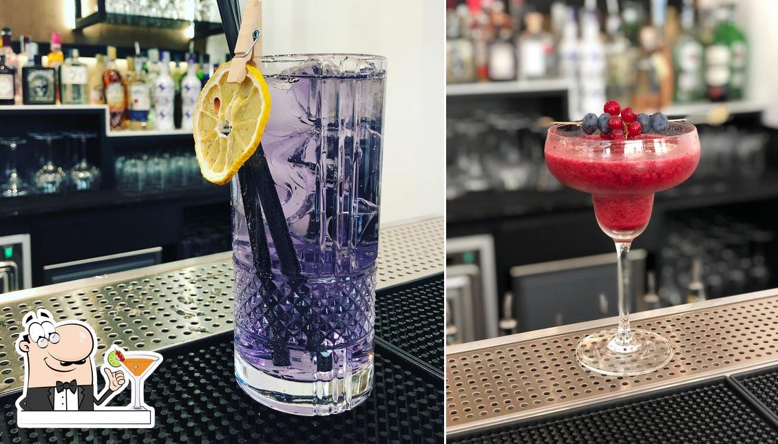 Goditi un drink dal menu