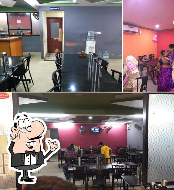 The interior of Arabian Fil Fil