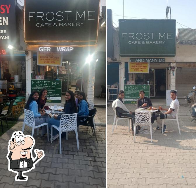 The interior of Frost me cafe