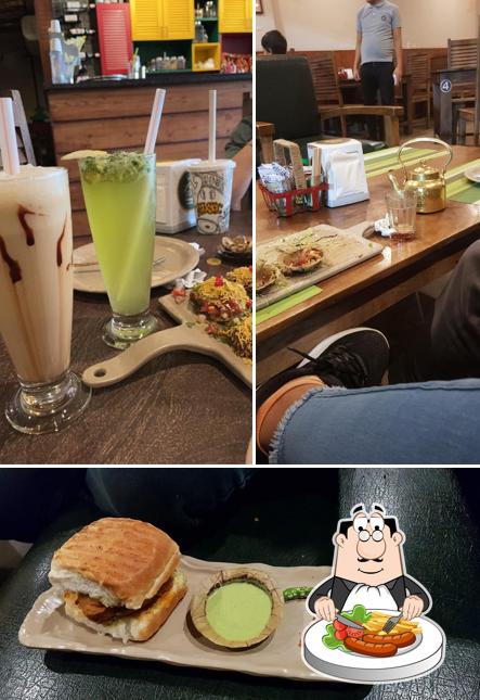 Food at Hutea The Tea Hut(32-Sector)