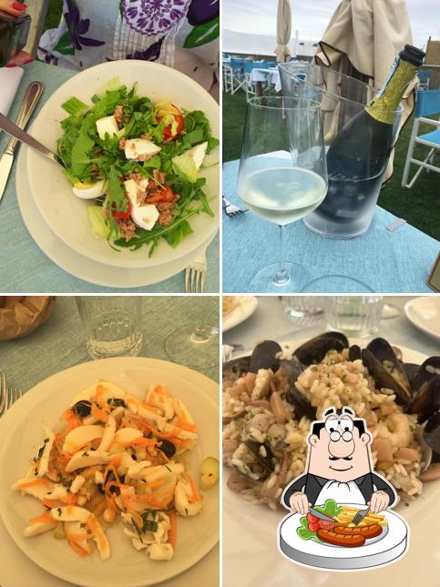 Cibo al Ristorante RED BEACH