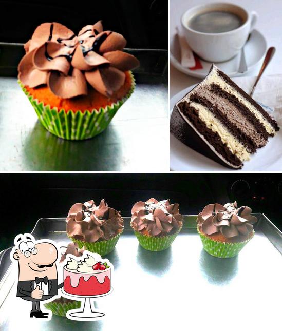See this picture of Caféino