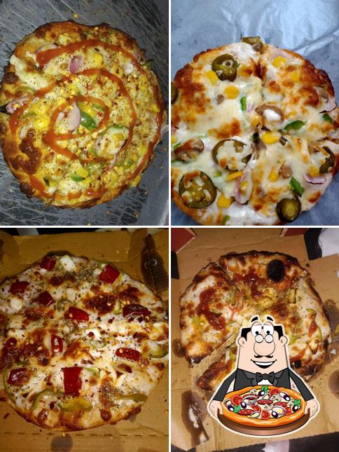 Order pizza at Family Pizza