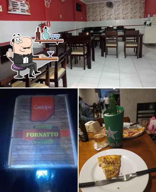 Veja imagens do interior do Pizzaria Fornatto