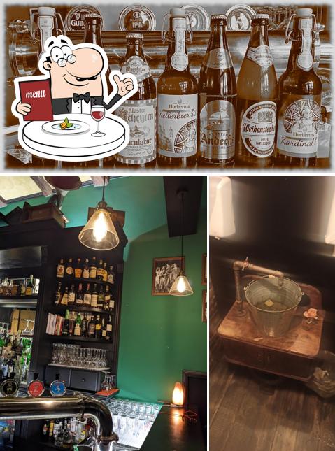 La immagine della cibo e bancone da bar di BirCock Speakeasy Pub