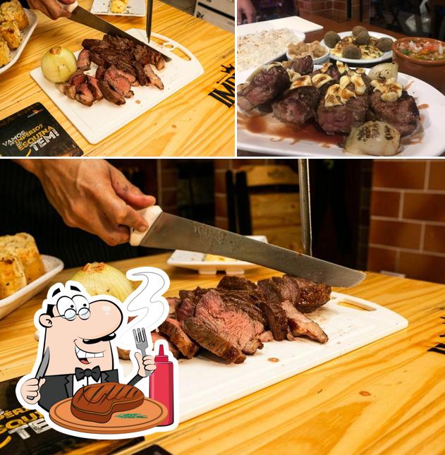 Prove pratos de carne no Esquina Grill