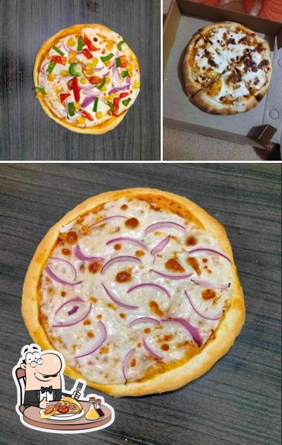 Pick pizza at The New York Cafe