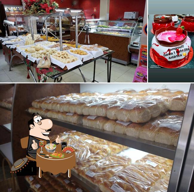 Comida em Padaria Delícias de Pão