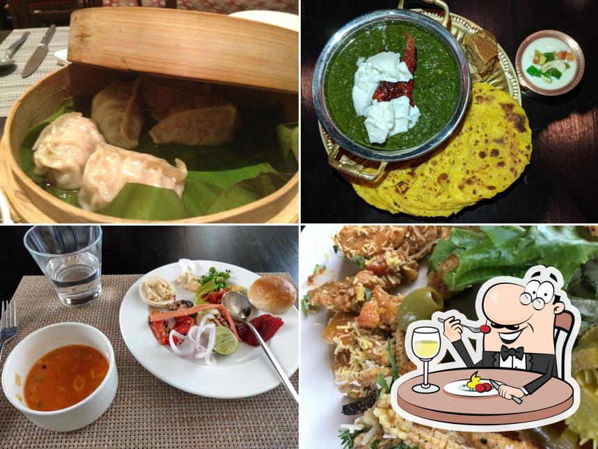 Meals at MoMo Café