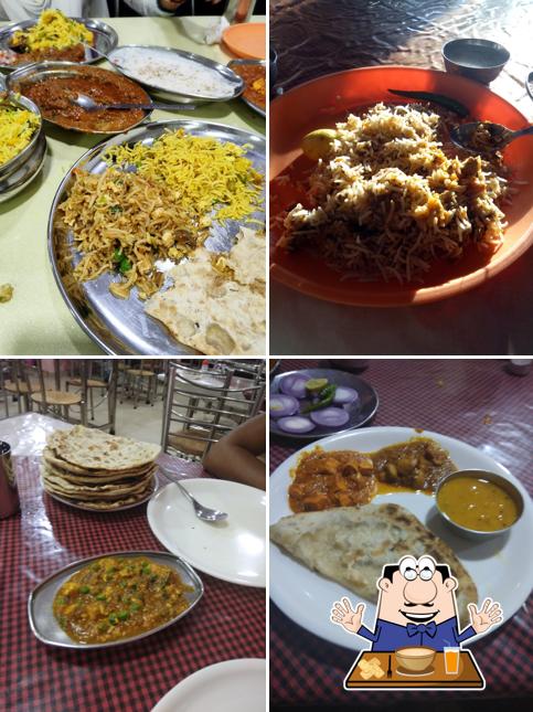 Food at Punjabi Dhaba