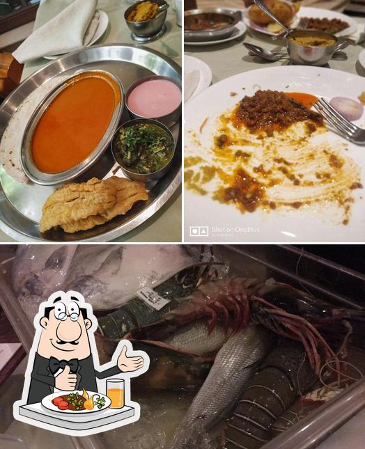 Food at Gajalee