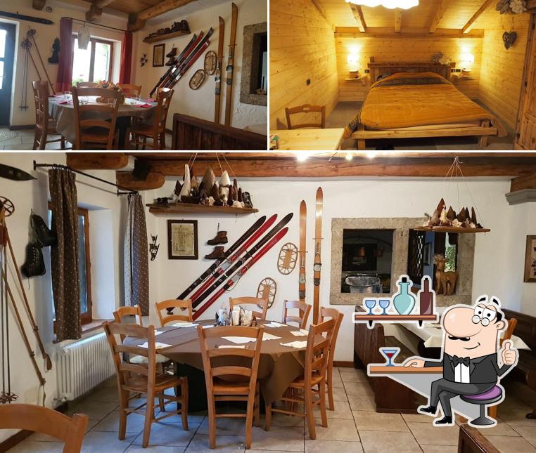 Siediti a un tavolo di Albergo 3S - Ristorante - Bar e Campeggio Pace Alpina