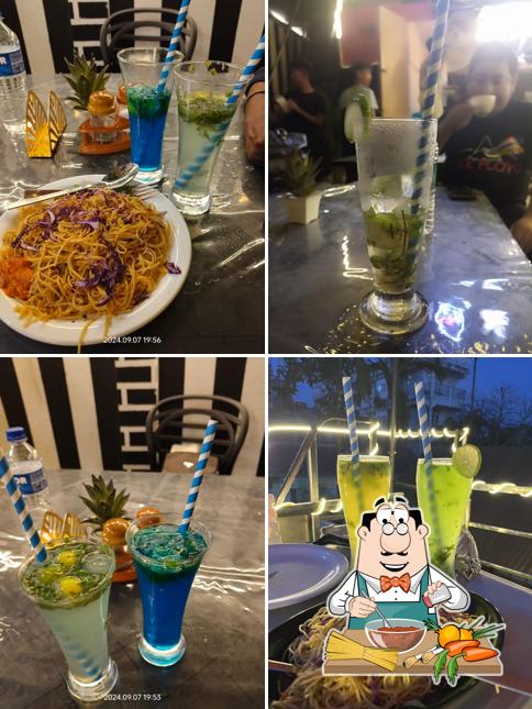 Spaghetti bolognese at MM Cafe by Manash and Manisha