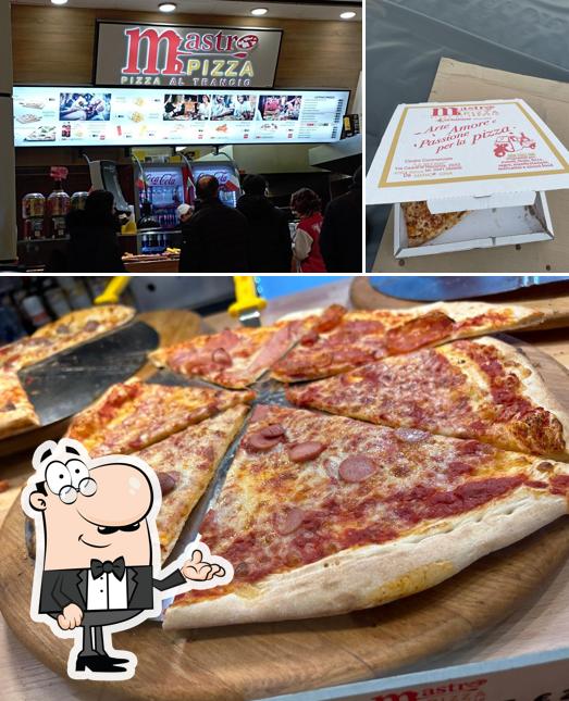 Tra le diverse cose da Mastro Pizza si possono trovare la interni e pizza