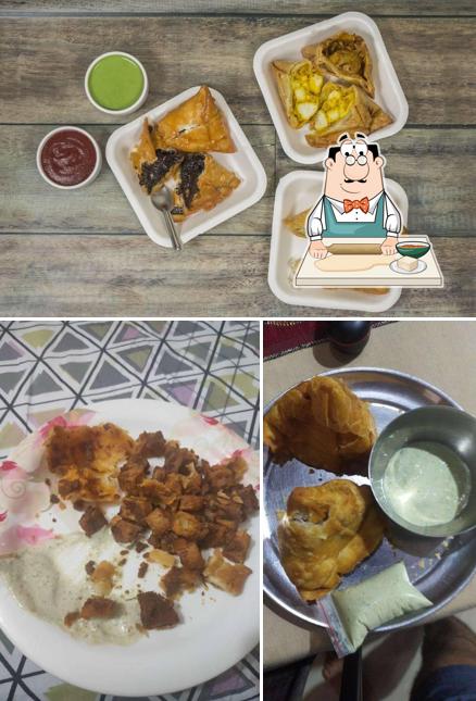 Samosa at Medley Samosa