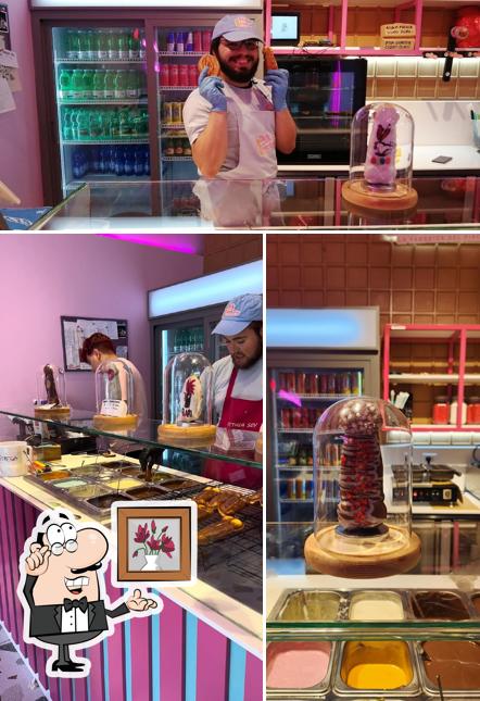 Dai un'occhiata agli interni di Dick Factory