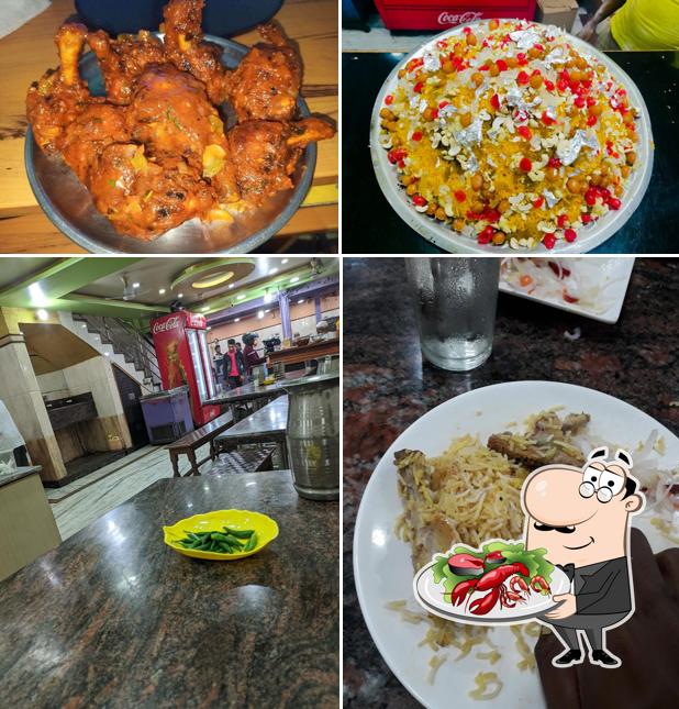 Try out seafood at Ghousia hotel