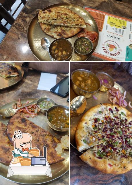 Garlic bread at Kulcha Theka - Yamuna Nagar