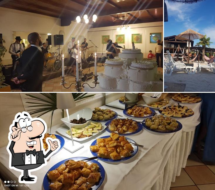 Siediti a un tavolo di LA CAVALLINA CERIMONIE con RISTORANTE LA PIAZZETTA