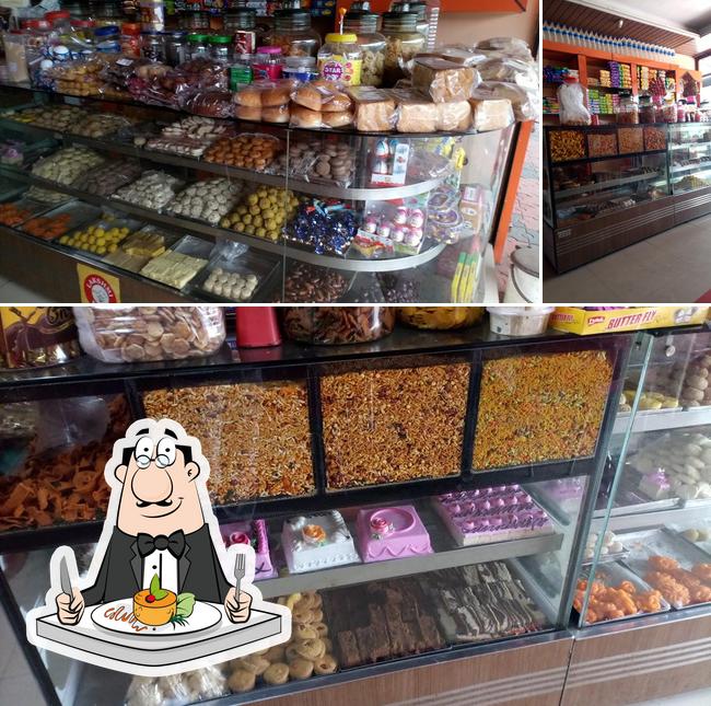 Food at Lakshmi Bakes