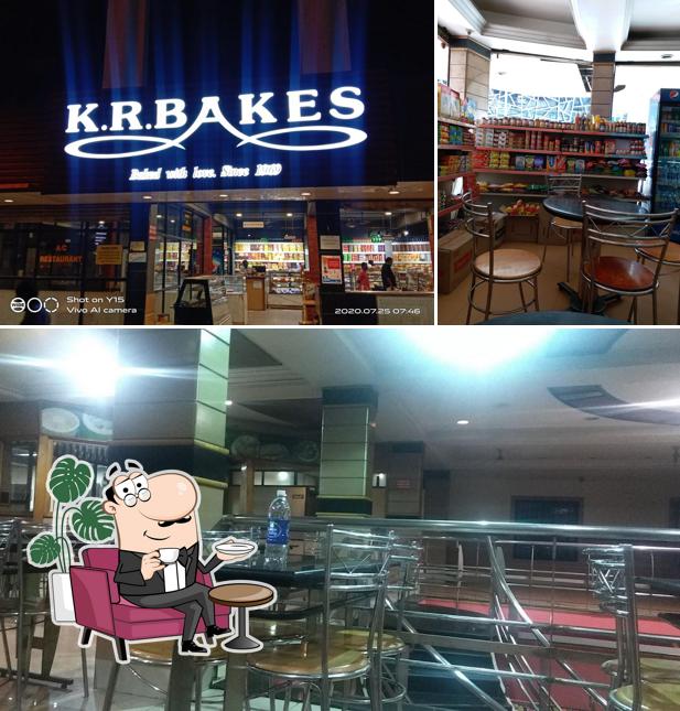 The interior of KR Bakes