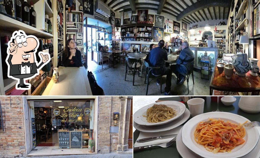 La Bottega Di Assù si caratterizza per la interni e cibo