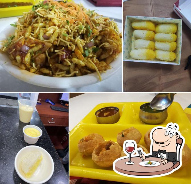 Meals at Loiee’s Sweets And Snacks