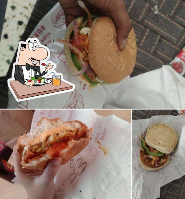 Food at Bunton's Burgers And More