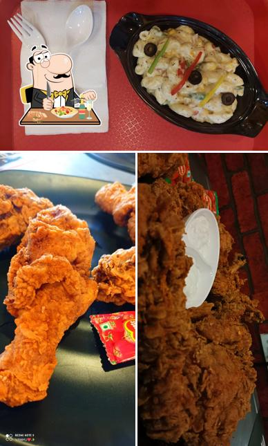 Food at CLUB 10 CHICKEN