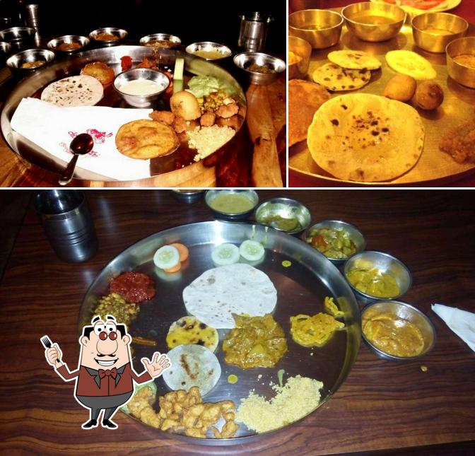 Food at Chokhi Dhani Royal
