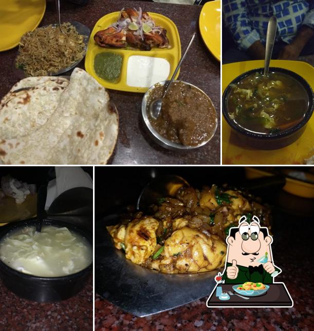 Meals at Food Paradise