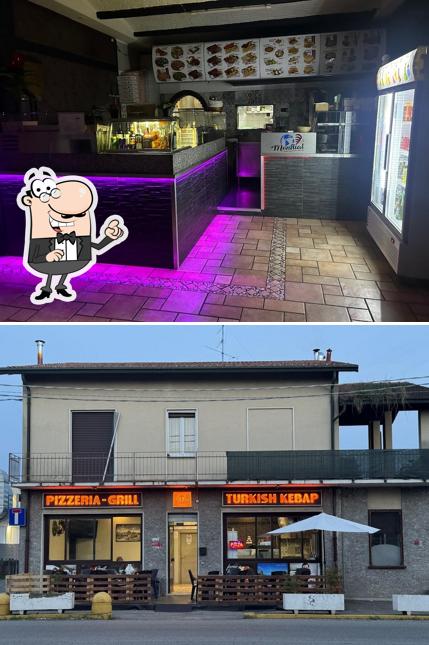 Dai un'occhiata agli interni di Mondial TURKİSH KEBAP