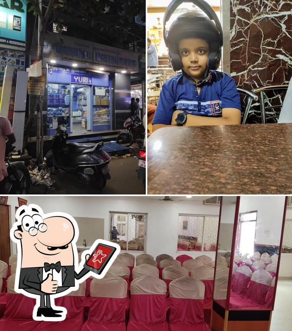 Look at this photo of Prahlad Hotel