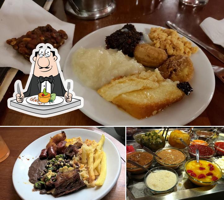 Comida em Restaurante À Mineira Humaitá