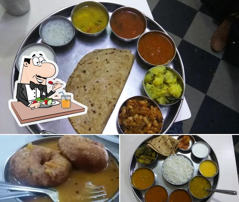 Food at Adar Udupi Refreshments (Pure Veg Vile Parle)