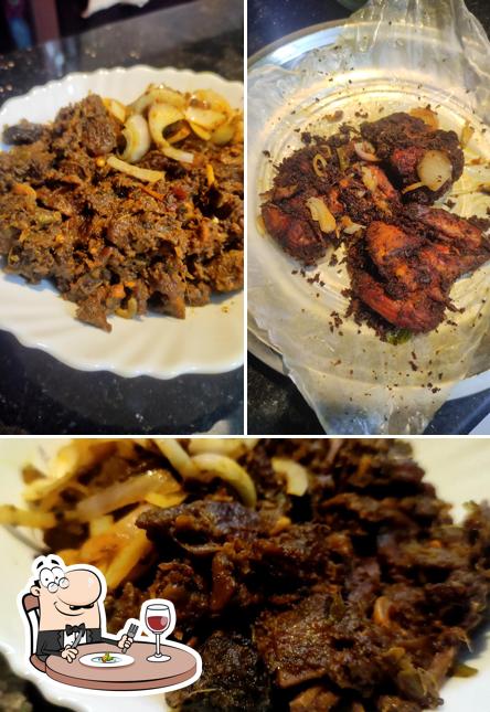 Food at Aleppey Fast Food
