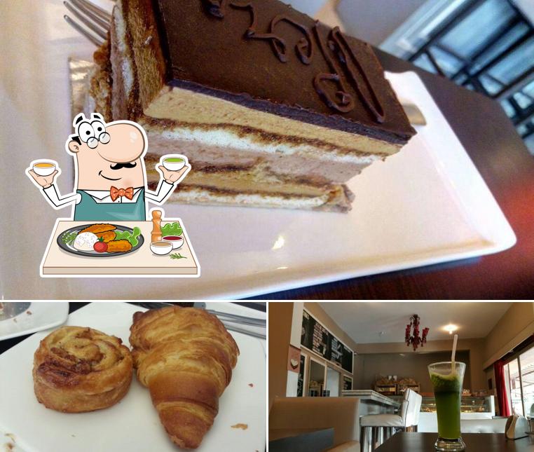 Among various things one can find food and interior at Cafe Delicieux