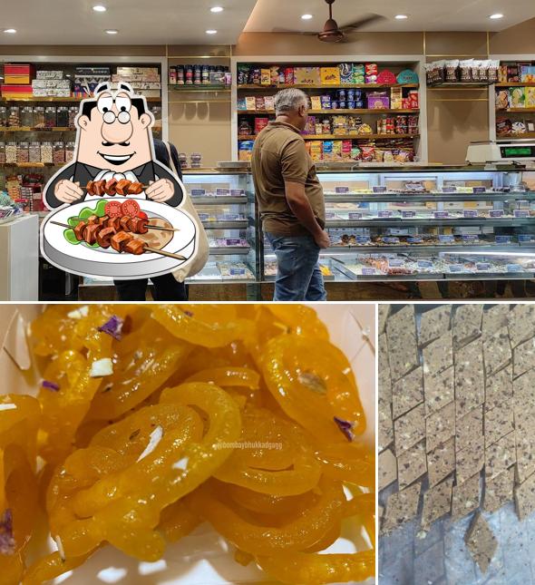 Jalebi at New Kailash Sweets and Icecream Falooda Centre