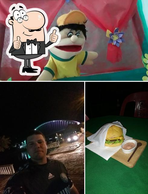 LA FRONTERA TRAILER LANCHE