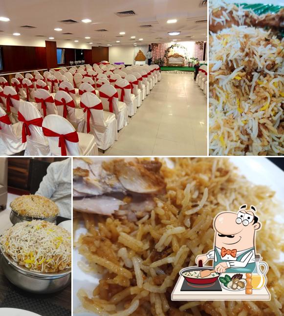 Fried rice at MOGHULS PARADIEZ RESTAURANT & BANQUET HALLS