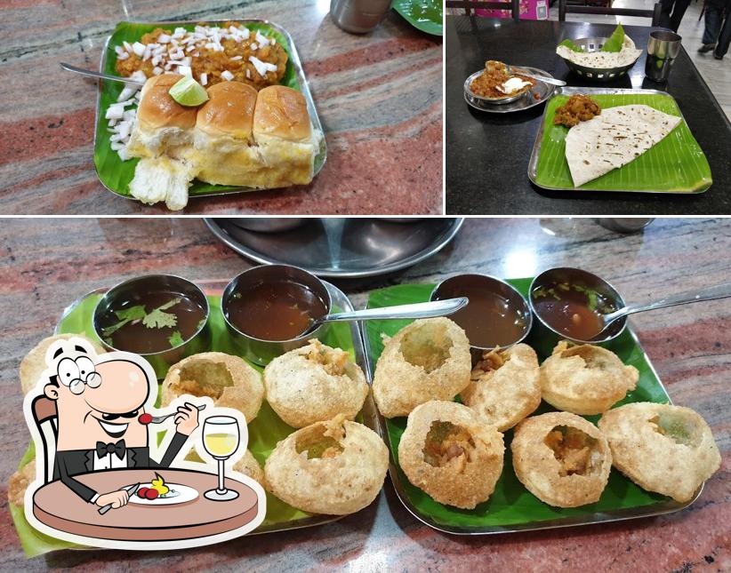 Meals at Sri Gavuri Nivas