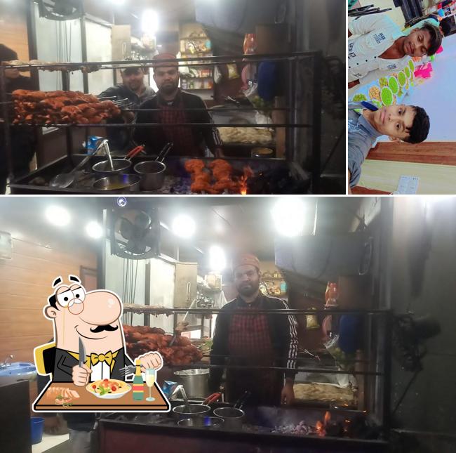 The photo of Doon chicken point’s food and interior